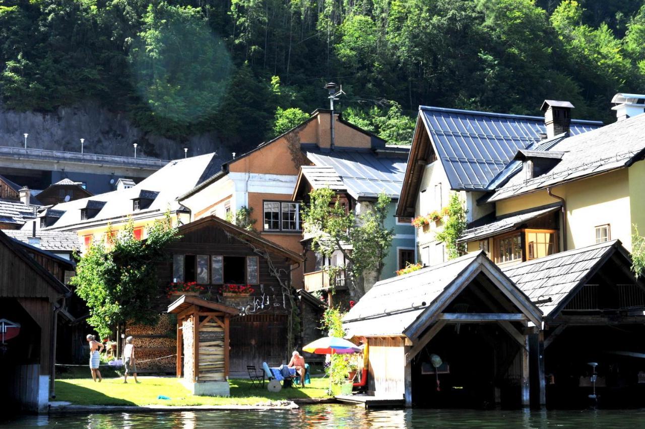 Haus Am Hof - 15Th Century House At The Lake, Near The Marketplace, With A Balcony 할슈타트 외부 사진